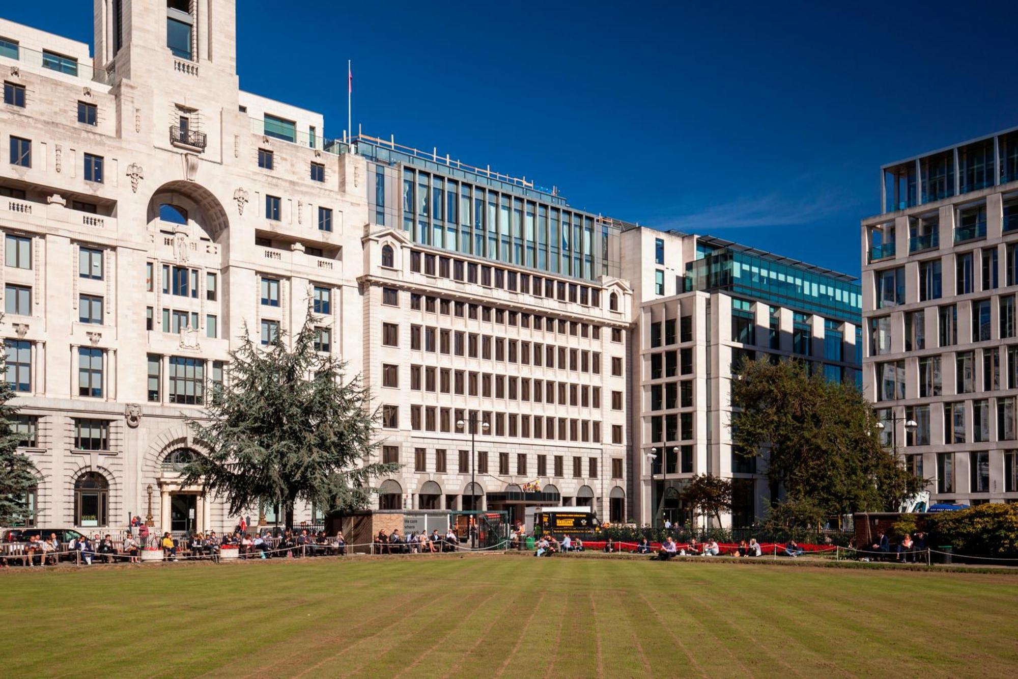 Montcalm Royal London House, London City Hotel Exterior photo